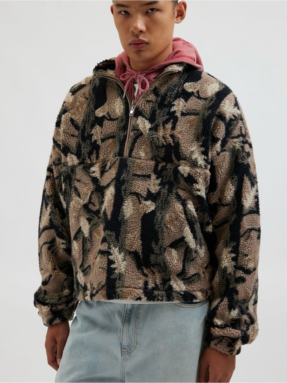 Urban Outfitters/BDG Camouflage Fleece Half Zip Sweater with Pockets